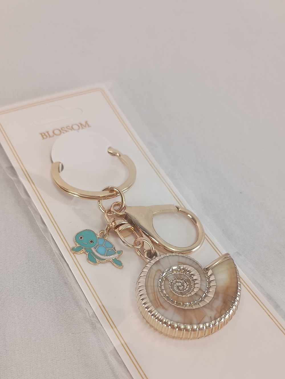 Sparkling Seashell Keychain Bag Charm Nautical Coastal Sea Turtle - Picture 5 of 6